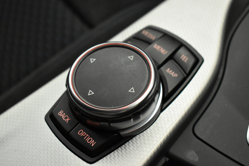 BMW 3シリーズ 320d Mｽﾎﾟｰﾂ LCI後期 ｱﾄﾞﾊﾞﾝｽﾄﾞｱｸﾃｨﾌﾞｾｰﾌﾃｨP LEDﾍｯﾄﾞﾗｲﾄ&ﾃｰﾙﾗｲﾄ 追従ACC HUD 車線変更&逸脱&歩行者警告 衝突軽減ﾌﾞﾚｰｷ ﾀｯﾁﾊﾟｯﾄﾞ式iﾄﾞﾗｲﾌﾞHDDﾅﾋﾞ Bｶﾒﾗ ﾘｱPDC ﾄﾞﾗﾊﾟﾌｫ ｽﾏｰﾄｷｰ 2年保証