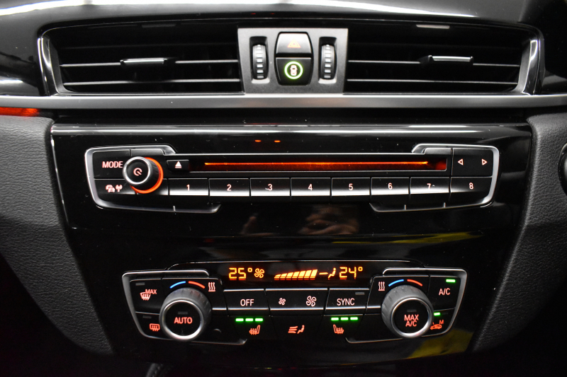 BMW X1 Xdrive18d Xﾗｲﾝ  中期 4WD  ｱﾄﾞﾊﾞﾝｽﾄﾞｱｸﾃｨﾌﾞｾｰﾌﾃｨP 追従ACC NEWﾃﾞｻﾞｲﾝﾒｰﾀｰ&Fｼｰﾄ ﾌﾙｾｸﾞTVﾁｭｰﾅｰ HUD ﾋｰﾀｰ付ﾊｰﾌ革 ﾀｯﾁﾊﾟﾈﾙﾅﾋﾞ Bｶﾒ Pｱｼｽﾄ 前後PDC LEDﾍｯﾄﾞﾗｲﾄ 衝突軽減 車線逸脱&歩行者警告 電動Rｹﾞｰﾄ  Bluetoothｵｰﾃﾞｨｵ 2年保証