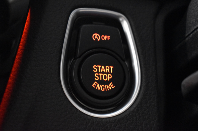 BMW 3シリーズ 320d Mｽﾎﾟｰﾂ LCI後期 LEDﾍｯﾄﾞﾗｲﾄ&ﾃｰﾙﾗｲﾄ 追従ACC 車線逸脱&歩行者警告 衝突軽減ﾌﾞﾚｰｷ ﾀｯﾁﾊﾟｯﾄﾞ式iﾄﾞﾗｲﾌﾞHDDﾅﾋﾞ ﾌﾙｾｸﾞ Bｶﾒﾗ ﾘｱPDC ﾊﾟﾄﾞﾙｼﾌﾄ ﾄﾞﾗﾊﾟﾌｫ ｽﾏｰﾄｷｰ 2年保証