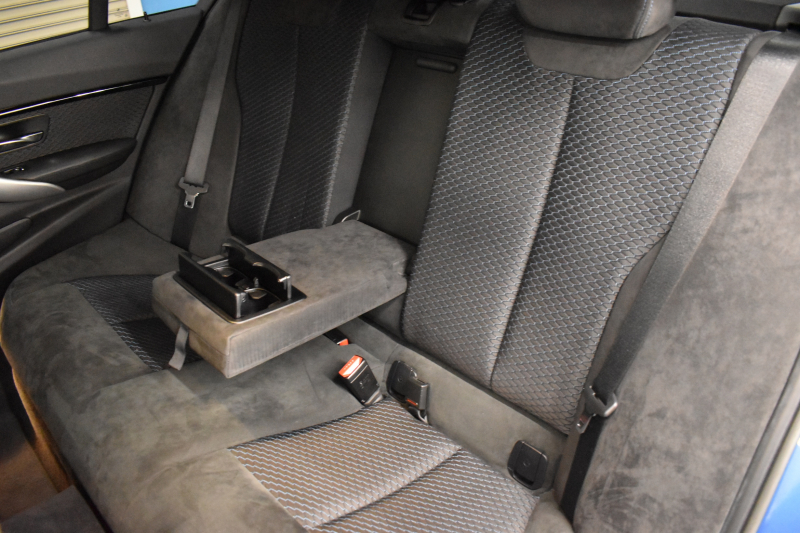 BMW 3シリーズ 320d Mｽﾎﾟｰﾂ LCI後期 LEDﾍｯﾄﾞﾗｲﾄ&ﾃｰﾙﾗｲﾄ 追従ACC 車線逸脱&歩行者警告 衝突軽減ﾌﾞﾚｰｷ ﾀｯﾁﾊﾟｯﾄﾞ式iﾄﾞﾗｲﾌﾞHDDﾅﾋﾞ ﾌﾙｾｸﾞ Bｶﾒﾗ ﾘｱPDC ﾊﾟﾄﾞﾙｼﾌﾄ ﾄﾞﾗﾊﾟﾌｫ ｽﾏｰﾄｷｰ 2年保証