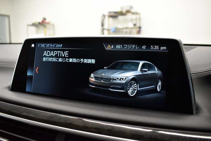 BMW 7シリーズ 740d XDrive ｴｸﾞｾﾞｸﾃｨﾌﾞ ｻﾝﾙｰﾌ BMWﾚｰｻﾞｰLED 4WD ﾘﾓｰﾄP 前席ﾏｯｻｰｼﾞ＆ﾍﾞﾝﾁﾚｰｼｮﾝ 全席ﾋｰﾀｰ付黒革 ACC HUD ﾊｰﾏﾝｶｰﾄﾞﾝ  ｼﾞｪｽﾁｬｰｺﾝﾄﾛｰﾙ対応ﾀｯﾁﾊﾟﾈﾙﾅﾋﾞ3Dﾋﾞｭｰ LCW 液晶ﾒｰﾀｰ 19AW 電動ﾄﾗﾝｸ 2年保証