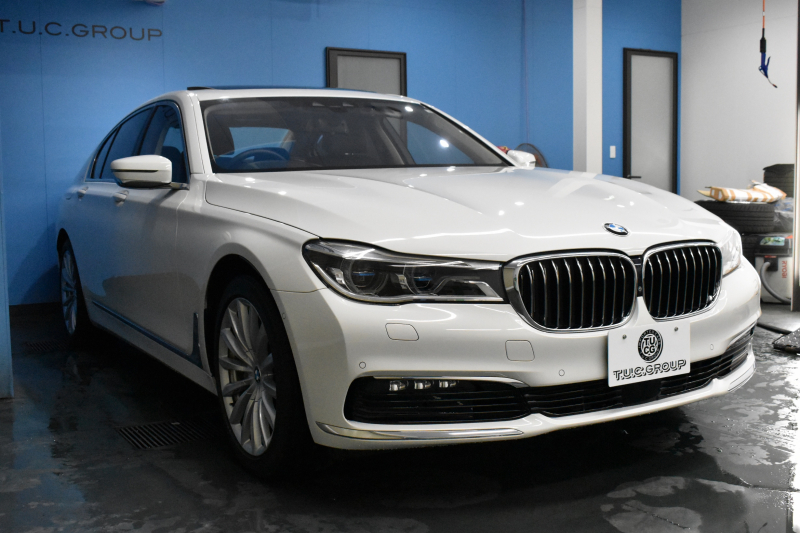 BMW 7シリーズ 740d XDrive ｴｸﾞｾﾞｸﾃｨﾌﾞ ｻﾝﾙｰﾌ BMWﾚｰｻﾞｰLED 4WD ﾘﾓｰﾄP 前席ﾏｯｻｰｼﾞ＆ﾍﾞﾝﾁﾚｰｼｮﾝ 全席ﾋｰﾀｰ付黒革 ACC HUD ﾊｰﾏﾝｶｰﾄﾞﾝ  ｼﾞｪｽﾁｬｰｺﾝﾄﾛｰﾙ対応ﾀｯﾁﾊﾟﾈﾙﾅﾋﾞ3Dﾋﾞｭｰ LCW 液晶ﾒｰﾀｰ 19AW 電動ﾄﾗﾝｸ 2年保証