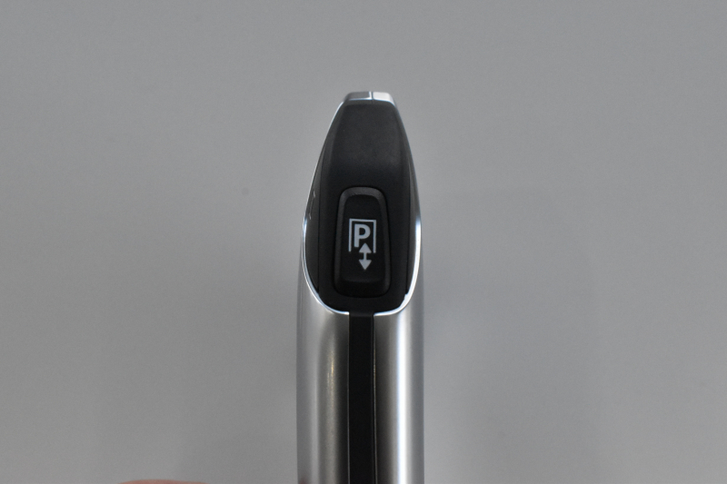 BMW 7シリーズ 740d XDrive ｴｸﾞｾﾞｸﾃｨﾌﾞ ｻﾝﾙｰﾌ BMWﾚｰｻﾞｰLED 4WD ﾘﾓｰﾄP 前席ﾏｯｻｰｼﾞ＆ﾍﾞﾝﾁﾚｰｼｮﾝ 全席ﾋｰﾀｰ付黒革 ACC HUD ﾊｰﾏﾝｶｰﾄﾞﾝ  ｼﾞｪｽﾁｬｰｺﾝﾄﾛｰﾙ対応ﾀｯﾁﾊﾟﾈﾙﾅﾋﾞ3Dﾋﾞｭｰ LCW 液晶ﾒｰﾀｰ 19AW 電動ﾄﾗﾝｸ 2年保証