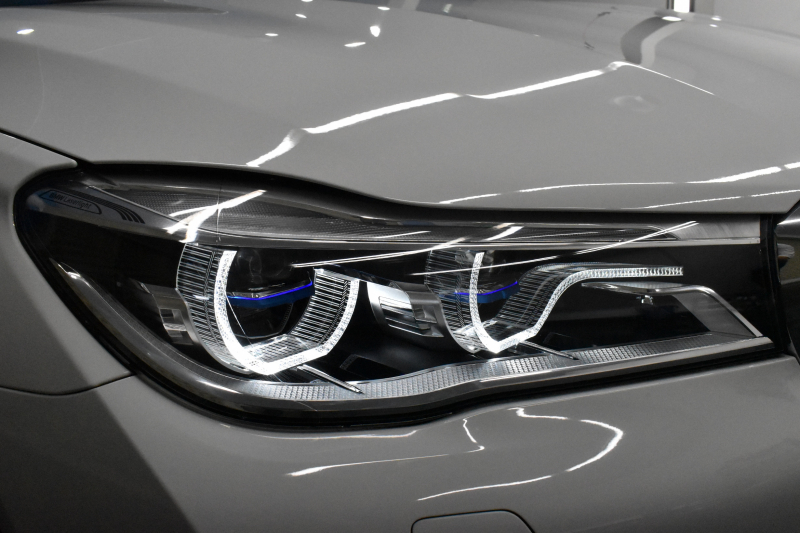 BMW 7シリーズ 740d XDrive ｴｸﾞｾﾞｸﾃｨﾌﾞ ｻﾝﾙｰﾌ BMWﾚｰｻﾞｰLED 4WD ﾘﾓｰﾄP 前席ﾏｯｻｰｼﾞ＆ﾍﾞﾝﾁﾚｰｼｮﾝ 全席ﾋｰﾀｰ付黒革 ACC HUD ﾊｰﾏﾝｶｰﾄﾞﾝ  ｼﾞｪｽﾁｬｰｺﾝﾄﾛｰﾙ対応ﾀｯﾁﾊﾟﾈﾙﾅﾋﾞ3Dﾋﾞｭｰ LCW 液晶ﾒｰﾀｰ 19AW 電動ﾄﾗﾝｸ 2年保証