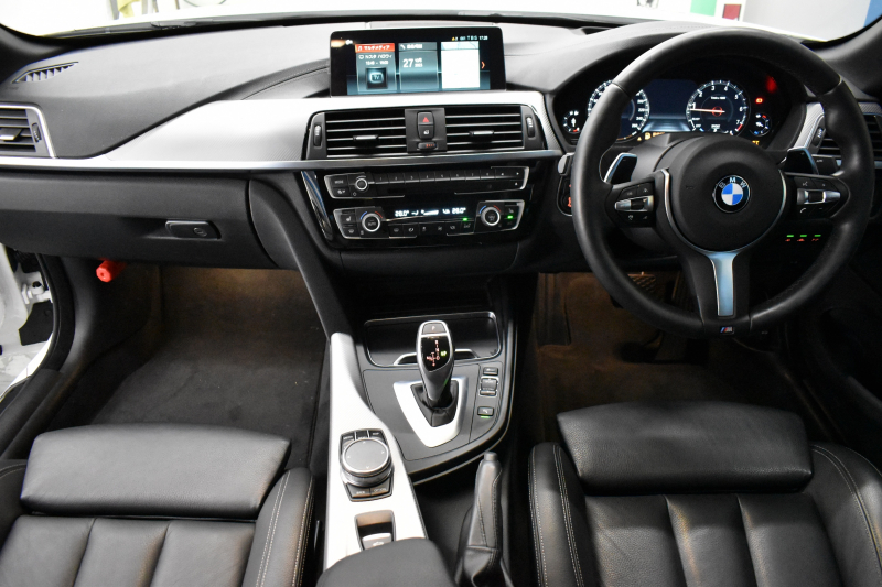 BMW 4シリーズ 440i ｶﾌﾞﾘｵﾚ Mｽﾎﾟｰﾂ LCI後期 ﾍｷｻｺﾞﾅﾙLEDﾍｯﾄﾞﾗｲﾄ&ﾃｰﾙ 追従ACC HUD 直6ﾀｰﾎﾞ ﾋｰﾀｰ付黒革 液晶ﾒｰﾀｰ harman/kardon 車線変更&逸脱&歩行者&衝突警告 衝突軽減B 19AW ﾀｯﾁﾊﾟﾈﾙHDDﾅﾋﾞ ﾌﾙｾｸﾞBｶﾒﾗ 1ｵｰﾅｰ 2年保証