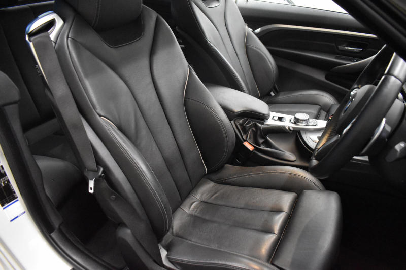 BMW 4シリーズ 440i ｶﾌﾞﾘｵﾚ Mｽﾎﾟｰﾂ LCI後期 ﾍｷｻｺﾞﾅﾙLEDﾍｯﾄﾞﾗｲﾄ&ﾃｰﾙ 追従ACC HUD 直6ﾀｰﾎﾞ ﾋｰﾀｰ付黒革 液晶ﾒｰﾀｰ harman/kardon 車線変更&逸脱&歩行者&衝突警告 衝突軽減B 19AW ﾀｯﾁﾊﾟﾈﾙHDDﾅﾋﾞ ﾌﾙｾｸﾞBｶﾒﾗ 1ｵｰﾅｰ 2年保証