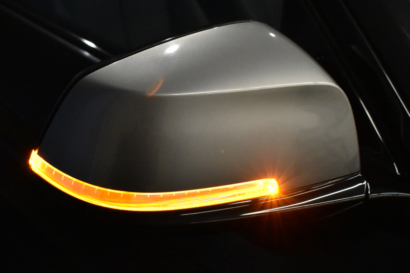 BMW 2シリーズ M235i 6速MT 直6ﾀｰﾎﾞ 326馬力 可変Mｻｽ 18AW ﾋｰﾀｰ付黒革 ﾀｯﾁﾊﾟｯﾄﾞ式iﾄﾞﾗｲﾌﾞHDDﾅﾋﾞBｶﾒﾗ ﾘｱPDC harman/kardon 大型ﾌﾞﾚｰｷｼｽﾃﾑ 車線逸脱&歩行者警告 衝突軽減ﾌﾞﾚｰｷ ｸﾙｺﾝ ｽﾏｰﾄｷｰ LEDﾘﾝｸﾞ付ｷｾﾉﾝ 2年保証