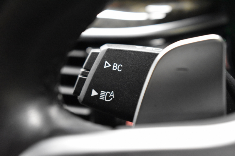 BMW 5シリーズ 530iﾂｰﾘﾝｸﾞ Mｽﾎﾟｰﾂ ｾﾚｸﾄP ﾊｲﾗｲﾝP ﾊﾟﾉﾗﾏｻﾝﾙｰﾌ  新ﾃﾞｻﾞｲﾝ液晶ﾒｰﾀｰ LEDﾍｯﾄﾞﾗｲﾄ 全席ｼｰﾄﾋｰﾀｰ 付黒革 追従ACC HUD ﾀｯﾁﾊﾟﾈﾙHDDﾅﾋﾞ 4ｿﾞｰﾝｴｱｺﾝ 3Dﾋﾞｭｰ Pｱｼｽﾄ ﾊｰﾏﾝｶｰﾄﾞﾝ 車線変更&逸脱&歩行者警告  19AW 2年保証