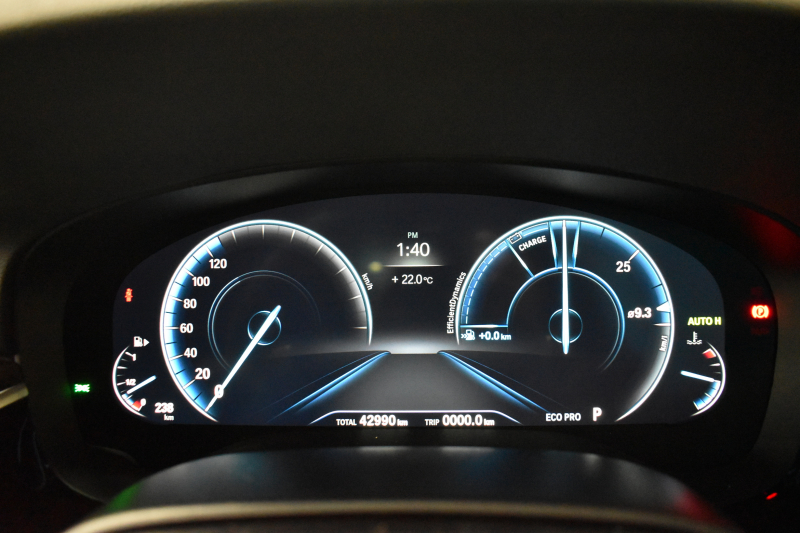 BMW 5シリーズ 530iﾂｰﾘﾝｸﾞ Mｽﾎﾟｰﾂ ｾﾚｸﾄP ﾊｲﾗｲﾝP ﾊﾟﾉﾗﾏｻﾝﾙｰﾌ  新ﾃﾞｻﾞｲﾝ液晶ﾒｰﾀｰ LEDﾍｯﾄﾞﾗｲﾄ 全席ｼｰﾄﾋｰﾀｰ 付黒革 追従ACC HUD ﾀｯﾁﾊﾟﾈﾙHDDﾅﾋﾞ 4ｿﾞｰﾝｴｱｺﾝ 3Dﾋﾞｭｰ Pｱｼｽﾄ ﾊｰﾏﾝｶｰﾄﾞﾝ 車線変更&逸脱&歩行者警告  19AW 2年保証