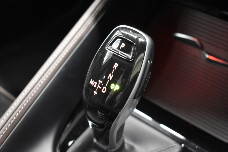 BMW X2 Xﾄﾞﾗｲﾌﾞ20i Mｽﾎﾟ‐ﾂX ｱﾄﾞﾊﾞﾝｽﾄﾞｱｸﾃｨﾌﾞｾｰﾌﾃｨ‐P ﾊｲﾗｲﾝ＆ｺﾝﾌｫｰﾄP 追従ACC HUD ﾋｰﾀｰ付茶革電動ｼｰﾄ  衝突軽減ﾌﾞﾚｰｷ 車線逸脱&歩行者警告  20AW ﾀｯﾁﾊﾟﾈﾙﾅﾋﾞ Bｶﾒﾗ 前後PDC Pｱｼｽﾄ 電動Rｹﾞｰﾄ 2年保証