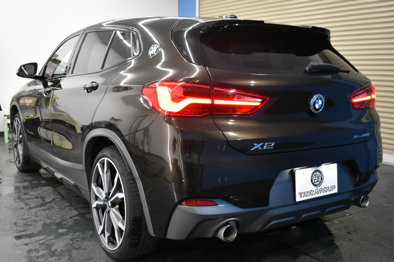 BMW X2 Xﾄﾞﾗｲﾌﾞ20i Mｽﾎﾟ‐ﾂX ｱﾄﾞﾊﾞﾝｽﾄﾞｱｸﾃｨﾌﾞｾｰﾌﾃｨ‐P ﾊｲﾗｲﾝ＆ｺﾝﾌｫｰﾄP 追従ACC HUD ﾋｰﾀｰ付茶革電動ｼｰﾄ  衝突軽減ﾌﾞﾚｰｷ 車線逸脱&歩行者警告  20AW ﾀｯﾁﾊﾟﾈﾙﾅﾋﾞ Bｶﾒﾗ 前後PDC Pｱｼｽﾄ 電動Rｹﾞｰﾄ 2年保証