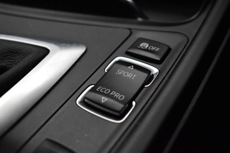 BMW 4シリーズ 420i ｸﾞﾗﾝｸｰﾍﾟ Mｽﾎﾟｰﾂ  LCI後期 追従ACC ﾍｷｻｺﾞﾅﾙLEDﾍｯﾄﾞﾗｲﾄ&ﾃｰﾙ ﾋｰﾀｰ付ｱﾙｶﾝﾀｰﾗ電動ｽﾎﾟｰﾂｼｰﾄ ﾀｯﾁﾊﾟﾈﾙ式iﾄﾞﾗｲﾌﾞHDDﾅﾋﾞ Bｶﾒﾗ 前後PDC ﾌﾙｾｸﾞ 車線変更&逸脱&歩行者警告 衝突軽減ﾌﾞﾚｰｷ ｼﾙﾊﾞｰｲﾝﾃﾘｱ 18AW 電動Rｹﾞｰﾄ 2年保証