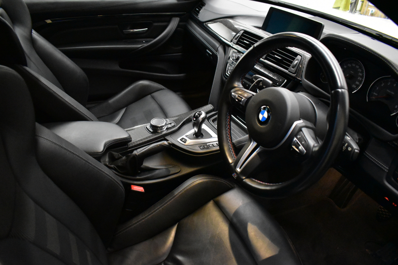 BMW Mシリーズ M4ｸｰﾍﾟ MDCT  ｱﾀﾞﾌﾟﾃｨﾌﾞMｻｽﾍﾟﾝｼｮﾝ ﾌﾙｾｸﾞﾅﾋﾞTOPﾋﾞｭｰ Bｶﾒﾗ Pｱｼｽﾄ 前後PDC ﾋｰﾀｰ付ﾌﾞﾗｯｸ革 ｶｰﾎﾞﾝR&ｲﾝﾃﾘｱ  HUD ｱﾀﾞﾌﾟﾃｨﾌﾞLEDﾍｯﾄﾞﾗｲﾄ 7速DCT ｵﾌﾟｼｮﾝ19AW 衝突軽減ﾌﾞﾚｰｷ 車線逸脱&歩行者警告 2年保証