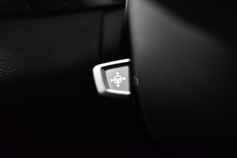 BMW 5シリーズ 523d Xﾄﾞﾗｲﾌﾞ Mｽﾎﾟｰﾂ R7年3月迄新車保証 LCI後期 4WD 新ﾃﾞｻﾞｲﾝｱﾀﾞﾌﾟﾃｨﾌﾞLEDﾍｯﾄﾞﾗｲﾄ ﾋｰﾀｰ付黒革 ｱﾀﾞﾌﾟﾃｨﾌﾞｻｽﾍﾟﾝｼｮﾝ BMWﾗｲﾌﾞｺｸﾋﾟｯﾄ 追従ACC HUD LCW ﾌﾙｾｸﾞ 3Dﾋﾞｭｰ ｽﾃｱﾘﾝｸﾞｻﾎﾟｰﾄ Pｱｼｽﾄﾌﾟﾗｽ 電動ﾄﾗﾝｸ ｽﾏｰﾄｷｰ 2年保証