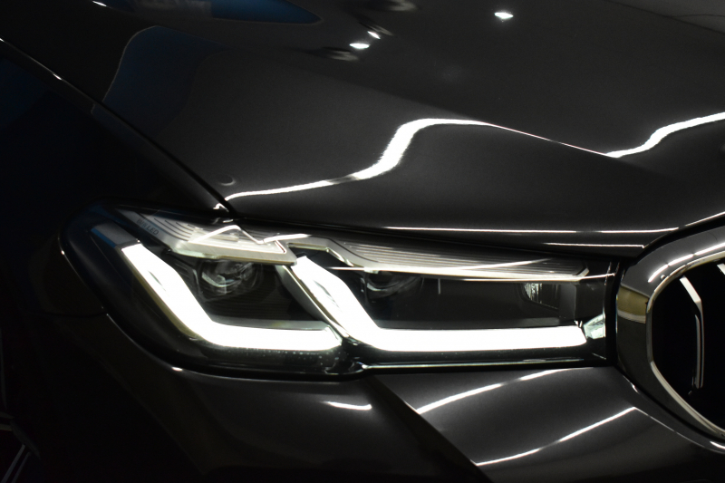 BMW 5シリーズ 523d Xﾄﾞﾗｲﾌﾞ Mｽﾎﾟｰﾂ R7年3月迄新車保証 LCI後期 4WD 新ﾃﾞｻﾞｲﾝｱﾀﾞﾌﾟﾃｨﾌﾞLEDﾍｯﾄﾞﾗｲﾄ ﾋｰﾀｰ付黒革 ｱﾀﾞﾌﾟﾃｨﾌﾞｻｽﾍﾟﾝｼｮﾝ BMWﾗｲﾌﾞｺｸﾋﾟｯﾄ 追従ACC HUD LCW ﾌﾙｾｸﾞ 3Dﾋﾞｭｰ ｽﾃｱﾘﾝｸﾞｻﾎﾟｰﾄ Pｱｼｽﾄﾌﾟﾗｽ 電動ﾄﾗﾝｸ ｽﾏｰﾄｷｰ 2年保証