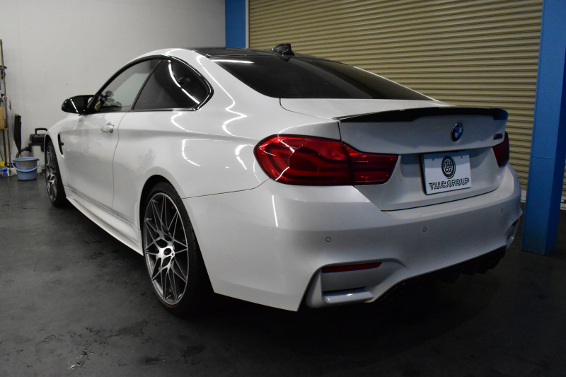 BMW Mシリーズ M4ｸｰﾍﾟ ｺﾝﾍﾟﾃｨｼｮﾝ 450馬力 LCI後期 ｱﾀﾞﾌﾟﾃｨﾌﾞMｻｽ ﾍｷｻｺﾞﾅﾙLED&ﾃｰﾙ 7速DCT Mﾊﾟﾌｫｰﾏﾝｽｴｱﾛ 専用鍛造20AW 専用軽量ﾋｰﾀｰ付黒革 車線変更＆逸脱＆歩行者警告 ﾀｯﾁﾊﾟﾈﾙﾅﾋﾞBｶﾒﾗ ﾊｰﾏﾝｶｰﾄﾞﾝ2年保証