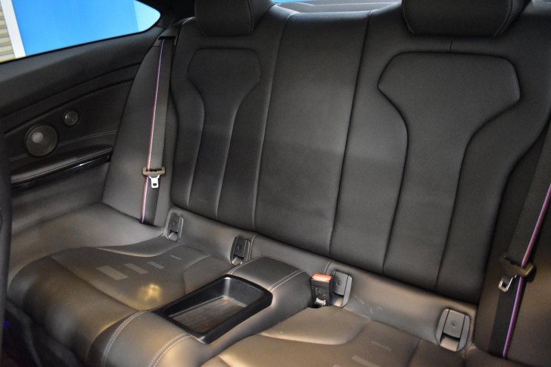 BMW Mシリーズ M4ｸｰﾍﾟ ｺﾝﾍﾟﾃｨｼｮﾝ 450馬力 LCI後期 ｱﾀﾞﾌﾟﾃｨﾌﾞMｻｽ ﾍｷｻｺﾞﾅﾙLED&ﾃｰﾙ 7速DCT Mﾊﾟﾌｫｰﾏﾝｽｴｱﾛ 専用鍛造20AW 専用軽量ﾋｰﾀｰ付黒革 車線変更＆逸脱＆歩行者警告 ﾀｯﾁﾊﾟﾈﾙﾅﾋﾞBｶﾒﾗ ﾊｰﾏﾝｶｰﾄﾞﾝ2年保証