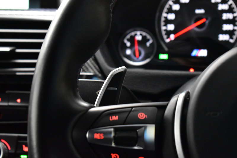 BMW Mシリーズ M4ｸｰﾍﾟ ｺﾝﾍﾟﾃｨｼｮﾝ 450馬力 LCI後期 ｱﾀﾞﾌﾟﾃｨﾌﾞMｻｽ ﾍｷｻｺﾞﾅﾙLED&ﾃｰﾙ 7速DCT Mﾊﾟﾌｫｰﾏﾝｽｴｱﾛ 専用鍛造20AW 専用軽量ﾋｰﾀｰ付黒革 車線変更＆逸脱＆歩行者警告 ﾀｯﾁﾊﾟﾈﾙﾅﾋﾞBｶﾒﾗ ﾊｰﾏﾝｶｰﾄﾞﾝ2年保証