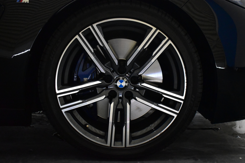 BMW 8シリーズ 840d Xﾄﾞﾗｲﾌﾞ ｸﾞﾗﾝｸｰﾍﾟ Mｽﾎﾟｰﾂ 4WD ﾊﾟﾉﾗﾏｶﾞﾗｽｻﾝﾙｰﾌ ﾚｰｻﾞｰLED ACC HUD  全席ﾋｰﾀｰ付黒/茶革 前席ﾍﾞﾝﾁﾚｰｼｮﾝ ﾊｰﾏﾝｶｰﾄﾞﾝ ｲﾝﾃﾘｾｰﾌ ﾗｲﾌﾞｺｯｸﾋﾟｯﾄ ｼﾞｪｽﾁｬｰｺﾝﾄﾛｰﾙ対応ﾀｯﾁﾊﾟﾈﾙﾅﾋﾞ3Dﾋﾞｭｰ 2年保証