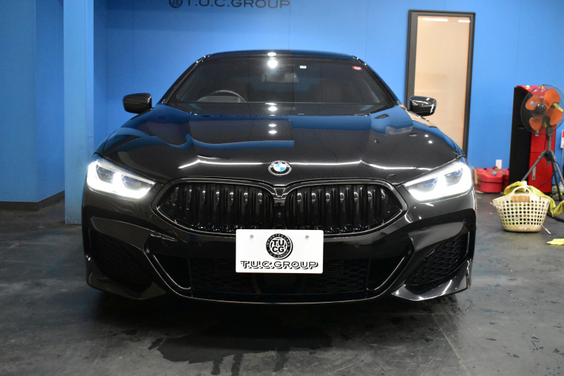 BMW 8シリーズ 840d Xﾄﾞﾗｲﾌﾞ ｸﾞﾗﾝｸｰﾍﾟ Mｽﾎﾟｰﾂ 4WD ﾊﾟﾉﾗﾏｶﾞﾗｽｻﾝﾙｰﾌ ﾚｰｻﾞｰLED ACC HUD  全席ﾋｰﾀｰ付黒/茶革 前席ﾍﾞﾝﾁﾚｰｼｮﾝ ﾊｰﾏﾝｶｰﾄﾞﾝ ｲﾝﾃﾘｾｰﾌ ﾗｲﾌﾞｺｯｸﾋﾟｯﾄ ｼﾞｪｽﾁｬｰｺﾝﾄﾛｰﾙ対応ﾀｯﾁﾊﾟﾈﾙﾅﾋﾞ3Dﾋﾞｭｰ 2年保証