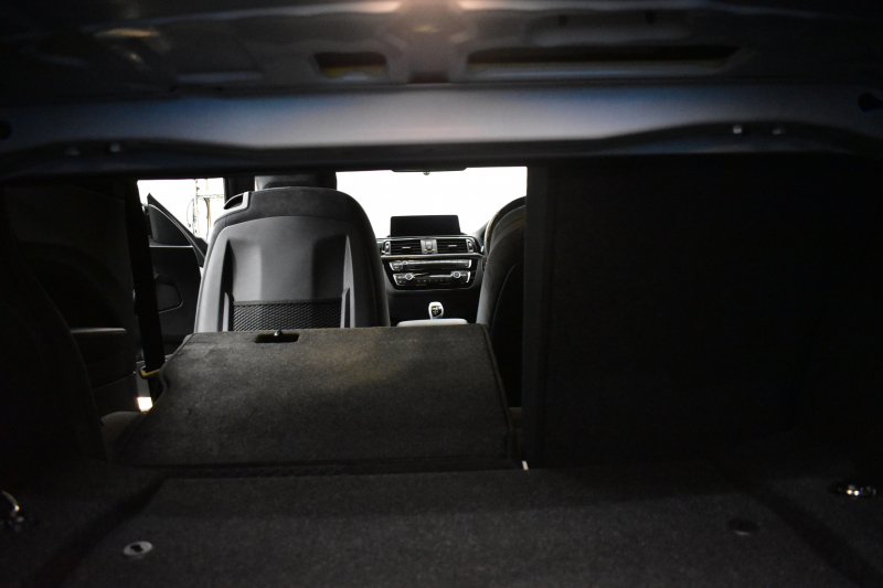 BMW 2シリーズ 220i ｸｰﾍﾟ Mｽﾎﾟｰﾂ ｵﾌﾟｼｮﾝ追従ACC LCI後期  ﾍｷｻｺﾞﾅﾙLEDﾍｯﾄﾞﾗｲﾄ ﾋｰﾀｰ付ｱﾙｶﾝﾀｰﾗｽﾎﾟｰﾂｼｰﾄ NEWﾃﾞｻﾞｲﾝﾒｰﾀｰﾊﾟﾈﾙ 衝突軽減ﾌﾞﾚｰｷ 車線逸脱&歩行者警告 ﾀｯﾁﾊﾟﾈﾙiﾄﾞﾗｲﾌﾞHDDﾅﾋﾞ 前後PDC Bｶﾒﾗ Pｱｼｽﾄ 18AW  ﾊﾟﾄﾞﾙ 2年保証