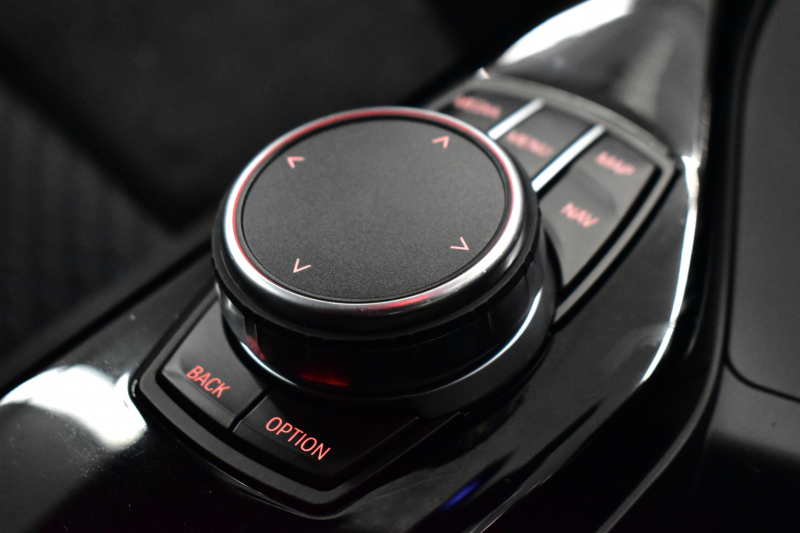 BMW 2シリーズ 220i ｸｰﾍﾟ Mｽﾎﾟｰﾂ ｵﾌﾟｼｮﾝ追従ACC LCI後期  ﾍｷｻｺﾞﾅﾙLEDﾍｯﾄﾞﾗｲﾄ ﾋｰﾀｰ付ｱﾙｶﾝﾀｰﾗｽﾎﾟｰﾂｼｰﾄ NEWﾃﾞｻﾞｲﾝﾒｰﾀｰﾊﾟﾈﾙ 衝突軽減ﾌﾞﾚｰｷ 車線逸脱&歩行者警告 ﾀｯﾁﾊﾟﾈﾙiﾄﾞﾗｲﾌﾞHDDﾅﾋﾞ 前後PDC Bｶﾒﾗ Pｱｼｽﾄ 18AW  ﾊﾟﾄﾞﾙ 2年保証