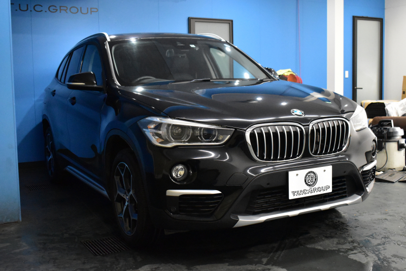 BMW X1 Xdrive20i Xﾗｲﾝ 中期 4WD  ｱﾄﾞﾊﾞﾝｽﾄﾞｱｸﾃｨﾌﾞｾｰﾌﾃｨP 追従ACC NEWﾃﾞｻﾞｲﾝﾒｰﾀｰ&Fｼｰﾄ 電子ｼﾌﾄ ﾌﾙｾｸﾞTVﾁｭｰﾅｰ HUD ﾋｰﾀｰ付ﾊｰﾌ革 ﾀｯﾁﾊﾟﾈﾙﾅﾋﾞBｶﾒ Pｱｼｽﾄ前後PDC LEDﾍｯﾄﾞﾗｲﾄ 衝突軽減 車線逸脱&歩行者警告 電動Rｹﾞｰﾄ Bluetoothｵｰﾃﾞｨｵ 2年保証