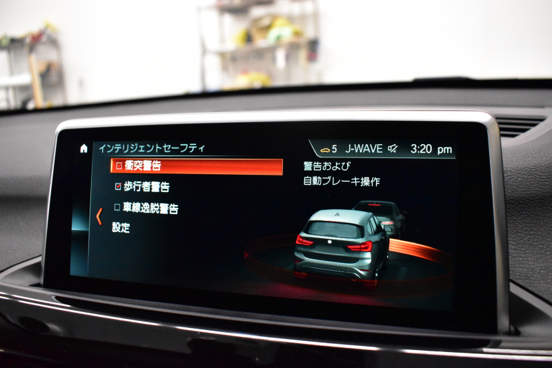 BMW X1 Xdrive20i Xﾗｲﾝ 中期 4WD  ｱﾄﾞﾊﾞﾝｽﾄﾞｱｸﾃｨﾌﾞｾｰﾌﾃｨP 追従ACC NEWﾃﾞｻﾞｲﾝﾒｰﾀｰ&Fｼｰﾄ 電子ｼﾌﾄ ﾌﾙｾｸﾞTVﾁｭｰﾅｰ HUD ﾋｰﾀｰ付ﾊｰﾌ革 ﾀｯﾁﾊﾟﾈﾙﾅﾋﾞBｶﾒ Pｱｼｽﾄ前後PDC LEDﾍｯﾄﾞﾗｲﾄ 衝突軽減 車線逸脱&歩行者警告 電動Rｹﾞｰﾄ Bluetoothｵｰﾃﾞｨｵ 2年保証