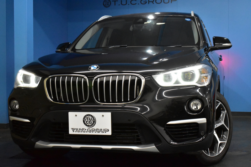 BMW X1 Xdrive20i Xﾗｲﾝ 中期 4WD  ｱﾄﾞﾊﾞﾝｽﾄﾞｱｸﾃｨﾌﾞｾｰﾌﾃｨP 追従ACC NEWﾃﾞｻﾞｲﾝﾒｰﾀｰ&Fｼｰﾄ 電子ｼﾌﾄ ﾌﾙｾｸﾞTVﾁｭｰﾅｰ HUD ﾋｰﾀｰ付ﾊｰﾌ革 ﾀｯﾁﾊﾟﾈﾙﾅﾋﾞBｶﾒ Pｱｼｽﾄ前後PDC LEDﾍｯﾄﾞﾗｲﾄ 衝突軽減 車線逸脱&歩行者警告 電動Rｹﾞｰﾄ Bluetoothｵｰﾃﾞｨｵ 2年保証