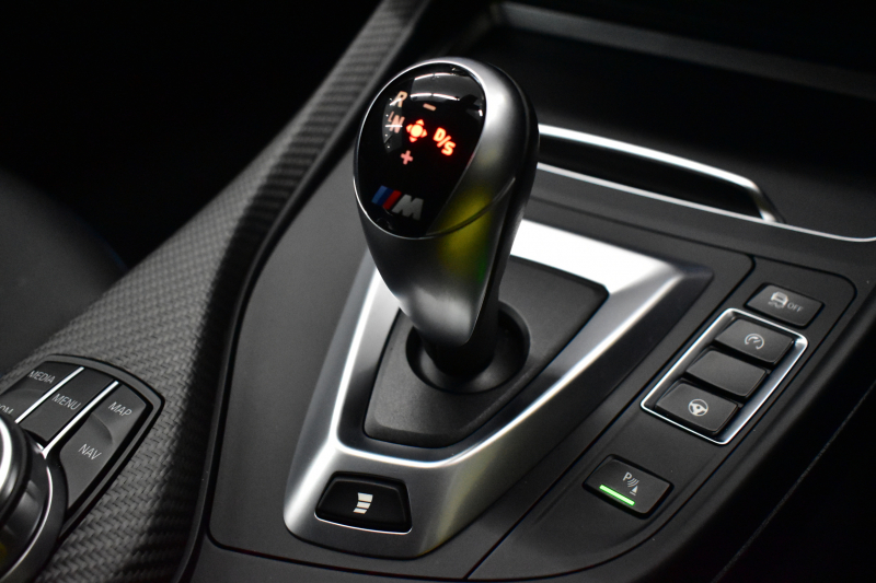 BMW Mシリーズ M2 ｺﾝﾍﾟﾃｨｼｮﾝ MDCT 7速DCT LCI後期 ｺﾝﾍﾟﾃｨｼｮﾝ専用410馬力ｴﾝｼﾞﾝ ﾍｷｻｺﾞﾅﾙLEDﾍｯﾄﾞﾗｲﾄ&ﾃｰﾙ ﾋｰﾀｰ付黒革 harman/kardon ﾀｯﾁﾊﾟﾈﾙHDDﾅﾋﾞBｶﾒﾗ 19AW 車線逸脱&歩行者警告 衝突軽減ﾌﾞﾚｰｷ ｶｰﾎﾞﾝｲﾝﾃﾘｱ Mｼｰﾄﾍﾞﾙﾄ  2年保証