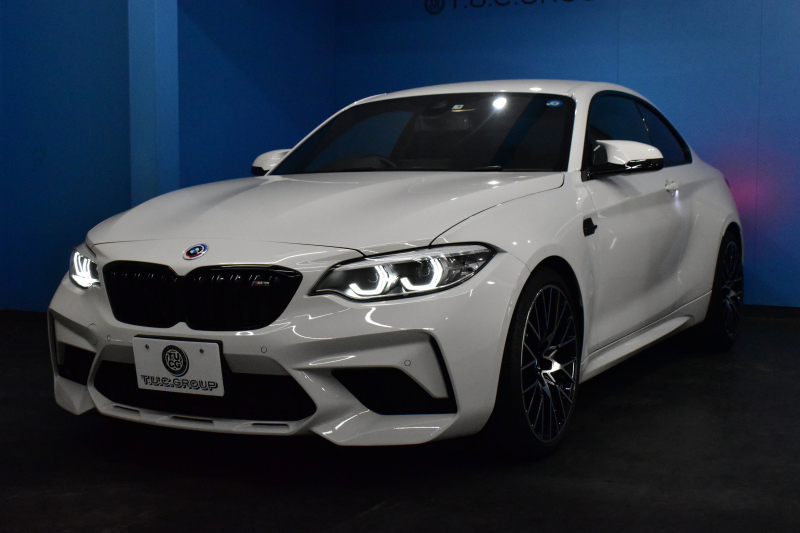 BMW Mシリーズ M2 ｺﾝﾍﾟﾃｨｼｮﾝ MDCT 7速DCT LCI後期 ｺﾝﾍﾟﾃｨｼｮﾝ専用410馬力ｴﾝｼﾞﾝ ﾍｷｻｺﾞﾅﾙLEDﾍｯﾄﾞﾗｲﾄ&ﾃｰﾙ ﾋｰﾀｰ付黒革 harman/kardon ﾀｯﾁﾊﾟﾈﾙHDDﾅﾋﾞBｶﾒﾗ 19AW 車線逸脱&歩行者警告 衝突軽減ﾌﾞﾚｰｷ ｶｰﾎﾞﾝｲﾝﾃﾘｱ Mｼｰﾄﾍﾞﾙﾄ  2年保証