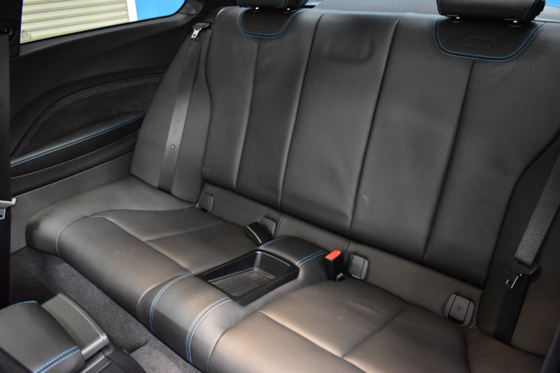 BMW Mシリーズ M2 MDCT 7速DCT LCI後期 ﾋｰﾀｰ付黒革 ｱﾀﾞﾌﾟﾃｨﾌﾞﾍｷｻｺﾞﾅﾙLEDﾍｯﾄﾞﾗｲﾄ&ﾃｰﾙ ﾀｯﾁﾊﾟﾈﾙHDDﾅﾋﾞ Mperformance19AW 車線逸脱&歩行者警告 衝突軽減ﾌﾞﾚｰｷ ｶｰﾎﾞﾝｲﾝﾃﾘｱ Bｶﾒﾗ iｽﾄｯﾌﾟ ｽﾏｰﾄｷｰ 2年保証