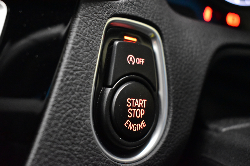 BMW Mシリーズ M2 MDCT 7速DCT LCI後期 ﾋｰﾀｰ付黒革 ｱﾀﾞﾌﾟﾃｨﾌﾞﾍｷｻｺﾞﾅﾙLEDﾍｯﾄﾞﾗｲﾄ&ﾃｰﾙ ﾀｯﾁﾊﾟﾈﾙHDDﾅﾋﾞ Mperformance19AW 車線逸脱&歩行者警告 衝突軽減ﾌﾞﾚｰｷ ｶｰﾎﾞﾝｲﾝﾃﾘｱ Bｶﾒﾗ iｽﾄｯﾌﾟ ｽﾏｰﾄｷｰ 2年保証