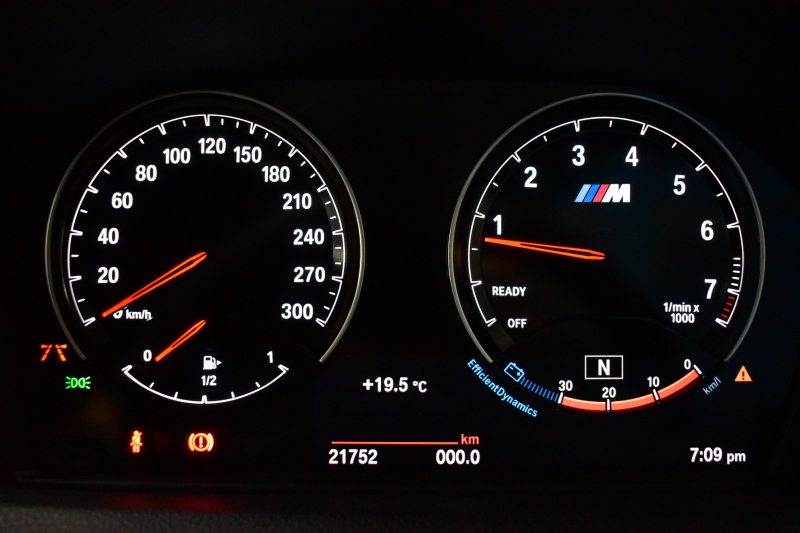 BMW Mシリーズ M2 MDCT 7速DCT LCI後期 ﾋｰﾀｰ付黒革 ｱﾀﾞﾌﾟﾃｨﾌﾞﾍｷｻｺﾞﾅﾙLEDﾍｯﾄﾞﾗｲﾄ&ﾃｰﾙ ﾀｯﾁﾊﾟﾈﾙHDDﾅﾋﾞ Mperformance19AW 車線逸脱&歩行者警告 衝突軽減ﾌﾞﾚｰｷ ｶｰﾎﾞﾝｲﾝﾃﾘｱ Bｶﾒﾗ iｽﾄｯﾌﾟ ｽﾏｰﾄｷｰ 2年保証