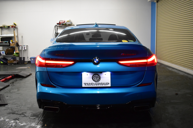 BMW 2シリーズ M235iｸﾞﾗﾝｸｰﾍﾟ Xﾄﾞﾗｲﾌﾞ ﾊﾟﾉﾗﾏｶﾞﾗｽｻﾝﾙｰﾌ  ﾋｰﾀｰ付ﾌﾞﾗｯｸﾚｻﾞｰ HUD 追従ACC  LEDﾍｯﾄﾞﾗｲﾄ Mｽﾎﾟｰﾂﾌﾞﾚｰｷ 車線変更&逸脱&歩行者警告 ﾗｲﾌﾞｺｯｸﾋﾟｯﾄ ｱｯﾌﾟﾙｶｰﾌﾟﾚｲ ﾀｯﾁﾊﾟﾈﾙﾅﾋﾞ Bｶﾒﾗ ｽﾏｰﾄｷｰ 2年保証