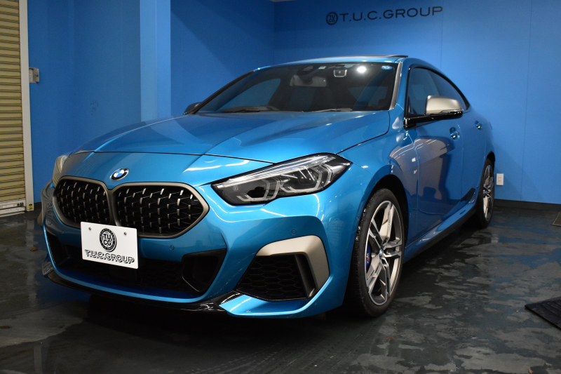 BMW 2シリーズ M235iｸﾞﾗﾝｸｰﾍﾟ Xﾄﾞﾗｲﾌﾞ ﾊﾟﾉﾗﾏｶﾞﾗｽｻﾝﾙｰﾌ  ﾋｰﾀｰ付ﾌﾞﾗｯｸﾚｻﾞｰ HUD 追従ACC  LEDﾍｯﾄﾞﾗｲﾄ Mｽﾎﾟｰﾂﾌﾞﾚｰｷ 車線変更&逸脱&歩行者警告 ﾗｲﾌﾞｺｯｸﾋﾟｯﾄ ｱｯﾌﾟﾙｶｰﾌﾟﾚｲ ﾀｯﾁﾊﾟﾈﾙﾅﾋﾞ Bｶﾒﾗ ｽﾏｰﾄｷｰ 2年保証