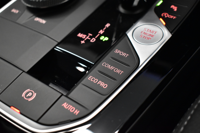 BMW 2シリーズ M235iｸﾞﾗﾝｸｰﾍﾟ Xﾄﾞﾗｲﾌﾞ ﾊﾟﾉﾗﾏｶﾞﾗｽｻﾝﾙｰﾌ  ﾋｰﾀｰ付ﾌﾞﾗｯｸﾚｻﾞｰ HUD 追従ACC  LEDﾍｯﾄﾞﾗｲﾄ Mｽﾎﾟｰﾂﾌﾞﾚｰｷ 車線変更&逸脱&歩行者警告 ﾗｲﾌﾞｺｯｸﾋﾟｯﾄ ｱｯﾌﾟﾙｶｰﾌﾟﾚｲ ﾀｯﾁﾊﾟﾈﾙﾅﾋﾞ Bｶﾒﾗ ｽﾏｰﾄｷｰ 2年保証