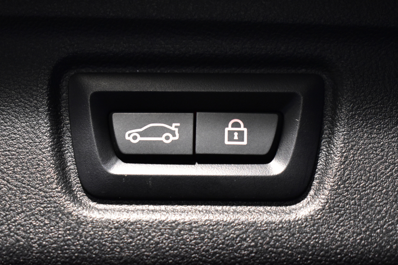 BMW 3シリーズ M340iﾂｰﾘﾝｸﾞ Xﾄﾞﾗｲﾌﾞ 直6ﾀｰﾎﾞ 4WD ﾊﾟﾉﾗﾏｶﾞﾗｽｻﾝR ﾋｰﾀｰ付黒革 19AW 追従ACC HUD ﾚｰｻﾞｰLEDﾗｲﾄ 可変Mｻｽ Mﾌﾞﾚｰｷ ﾊｰﾏﾝｶｰﾄﾞﾝ 側面衝突&車線変更&逸脱&歩行者警告 電動Rｹﾞｰﾄ 後退ｱｼｽﾄ Pｱｼｽﾄ ﾌﾙｾｸﾞﾀｯﾁﾊﾟﾈﾙﾅﾋﾞ ｱｯﾌﾟﾙｶｰﾌﾟﾚｲ 2年保証