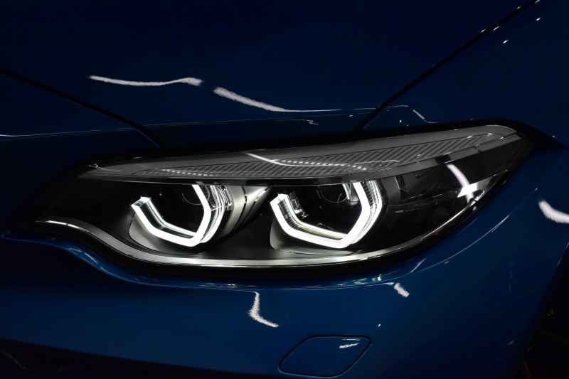 BMW Mシリーズ M2 6速MT LCI後期 ｾﾚｸﾄP SR harman/kardon ﾋｰﾀｰ付黒革 ﾍｷｻｺﾞﾅﾙLEDﾍｯﾄﾞﾗｲﾄ&ﾃｰﾙ ﾀｯﾁﾊﾟﾈﾙHDDﾅﾋﾞBｶﾒﾗ 19AW 車線逸脱&歩行者警告 衝突軽減ﾌﾞﾚｰｷ ｶｰﾎﾞﾝｲﾝﾃﾘｱ 2年保証