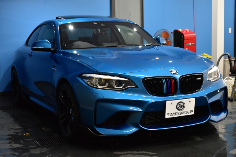 BMW Mシリーズ M2 6速MT LCI後期 ｾﾚｸﾄP SR harman/kardon ﾋｰﾀｰ付黒革 ﾍｷｻｺﾞﾅﾙLEDﾍｯﾄﾞﾗｲﾄ&ﾃｰﾙ ﾀｯﾁﾊﾟﾈﾙHDDﾅﾋﾞBｶﾒﾗ 19AW 車線逸脱&歩行者警告 衝突軽減ﾌﾞﾚｰｷ ｶｰﾎﾞﾝｲﾝﾃﾘｱ 2年保証