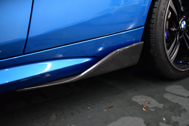 BMW Mシリーズ M2 6速MT LCI後期 ｾﾚｸﾄP SR harman/kardon ﾋｰﾀｰ付黒革 ﾍｷｻｺﾞﾅﾙLEDﾍｯﾄﾞﾗｲﾄ&ﾃｰﾙ ﾀｯﾁﾊﾟﾈﾙHDDﾅﾋﾞBｶﾒﾗ 19AW 車線逸脱&歩行者警告 衝突軽減ﾌﾞﾚｰｷ ｶｰﾎﾞﾝｲﾝﾃﾘｱ 2年保証