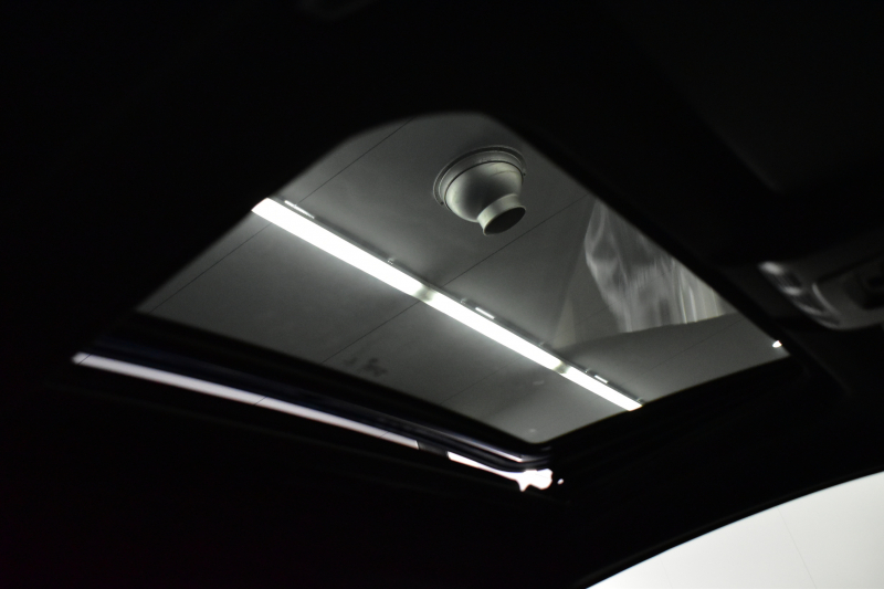 BMW Mシリーズ M2 6速MT LCI後期 ｾﾚｸﾄP SR harman/kardon ﾋｰﾀｰ付黒革 ﾍｷｻｺﾞﾅﾙLEDﾍｯﾄﾞﾗｲﾄ&ﾃｰﾙ ﾀｯﾁﾊﾟﾈﾙHDDﾅﾋﾞBｶﾒﾗ 19AW 車線逸脱&歩行者警告 衝突軽減ﾌﾞﾚｰｷ ｶｰﾎﾞﾝｲﾝﾃﾘｱ 2年保証