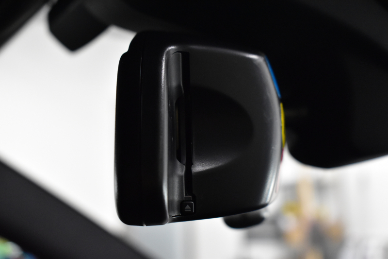 BMW Mシリーズ M2 6速MT LCI後期 ｾﾚｸﾄP SR harman/kardon ﾋｰﾀｰ付黒革 ﾍｷｻｺﾞﾅﾙLEDﾍｯﾄﾞﾗｲﾄ&ﾃｰﾙ ﾀｯﾁﾊﾟﾈﾙHDDﾅﾋﾞBｶﾒﾗ 19AW 車線逸脱&歩行者警告 衝突軽減ﾌﾞﾚｰｷ ｶｰﾎﾞﾝｲﾝﾃﾘｱ 2年保証