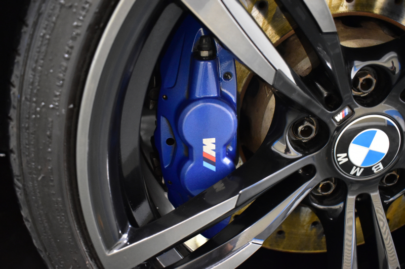 BMW Mシリーズ M2 6速MT LCI後期 ｾﾚｸﾄP SR harman/kardon ﾋｰﾀｰ付黒革 ﾍｷｻｺﾞﾅﾙLEDﾍｯﾄﾞﾗｲﾄ&ﾃｰﾙ ﾀｯﾁﾊﾟﾈﾙHDDﾅﾋﾞBｶﾒﾗ 19AW 車線逸脱&歩行者警告 衝突軽減ﾌﾞﾚｰｷ ｶｰﾎﾞﾝｲﾝﾃﾘｱ 2年保証