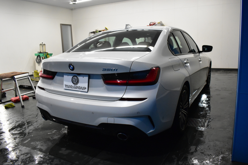 BMW 3シリーズ 320i Mｽﾎﾟｰﾂ ﾊｲﾗｲﾝ&ｺﾝﾌｫｰﾄP R6年7月迄新車保証 ﾋｰﾀｰ付茶革 ﾀｯﾁﾊﾟﾈﾙﾅﾋﾞ ｱｯﾌﾟﾙｶｰﾌﾟﾚｲ  追従ACC LEDﾍｯﾄﾞﾗｲﾄ 電動ﾄﾗﾝｸ 側面衝突&車線変更&逸脱&歩行者警告 液晶ﾒｰﾀｰ 後退ｱｼｽﾄ Pｱｼｽﾄ ｱｸﾃｨﾌﾞPDC緊急ﾌﾞﾚｰｷ  18AW 2年保証