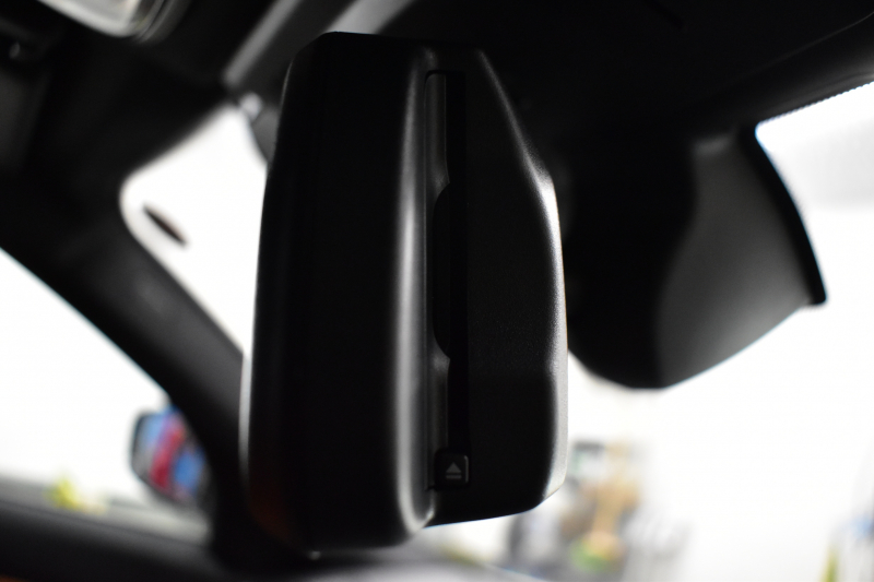 BMW 3シリーズ 320i Mｽﾎﾟｰﾂ ﾊｲﾗｲﾝ&ｺﾝﾌｫｰﾄP R6年7月迄新車保証 ﾋｰﾀｰ付茶革 ﾀｯﾁﾊﾟﾈﾙﾅﾋﾞ ｱｯﾌﾟﾙｶｰﾌﾟﾚｲ  追従ACC LEDﾍｯﾄﾞﾗｲﾄ 電動ﾄﾗﾝｸ 側面衝突&車線変更&逸脱&歩行者警告 液晶ﾒｰﾀｰ 後退ｱｼｽﾄ Pｱｼｽﾄ ｱｸﾃｨﾌﾞPDC緊急ﾌﾞﾚｰｷ  18AW 2年保証