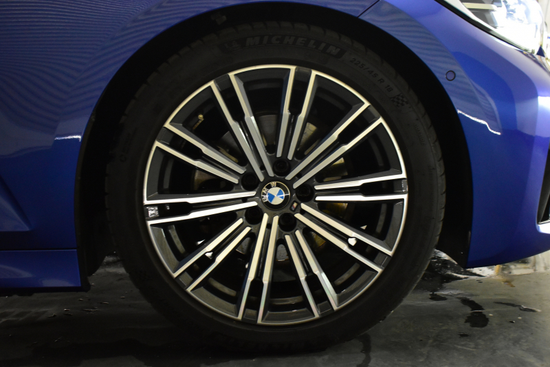 BMW 3シリーズ 320i Mｽﾎﾟｰﾂ G20型 ｺﾝﾌｫｰﾄP ﾊﾟｰｷﾝｸﾞｱｼｽﾄﾌﾟﾗｽ 追従ACC LEDﾍｯﾄﾞﾗｲﾄ  3Dﾋﾞｭｰ全周囲ｶﾒﾗ ﾀｯﾁﾊﾟﾈﾙﾅﾋﾞ ｱｯﾌﾟﾙｶｰﾌﾟﾚｲ  電動ﾄﾗﾝｸ 側面衝突&車線変更&逸脱&歩行者警告 液晶ﾒｰﾀｰ 後退ｱｼｽﾄ Pｱｼｽﾄ ｱｸﾃｨﾌﾞPDC緊急ﾌﾞﾚｰｷ 18AW  2年保証