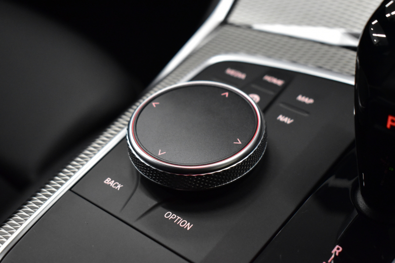 BMW 3シリーズ 320i Mｽﾎﾟｰﾂ G20型 ｺﾝﾌｫｰﾄP ﾊﾟｰｷﾝｸﾞｱｼｽﾄﾌﾟﾗｽ 追従ACC LEDﾍｯﾄﾞﾗｲﾄ  3Dﾋﾞｭｰ全周囲ｶﾒﾗ ﾀｯﾁﾊﾟﾈﾙﾅﾋﾞ ｱｯﾌﾟﾙｶｰﾌﾟﾚｲ  電動ﾄﾗﾝｸ 側面衝突&車線変更&逸脱&歩行者警告 液晶ﾒｰﾀｰ 後退ｱｼｽﾄ Pｱｼｽﾄ ｱｸﾃｨﾌﾞPDC緊急ﾌﾞﾚｰｷ 18AW  2年保証