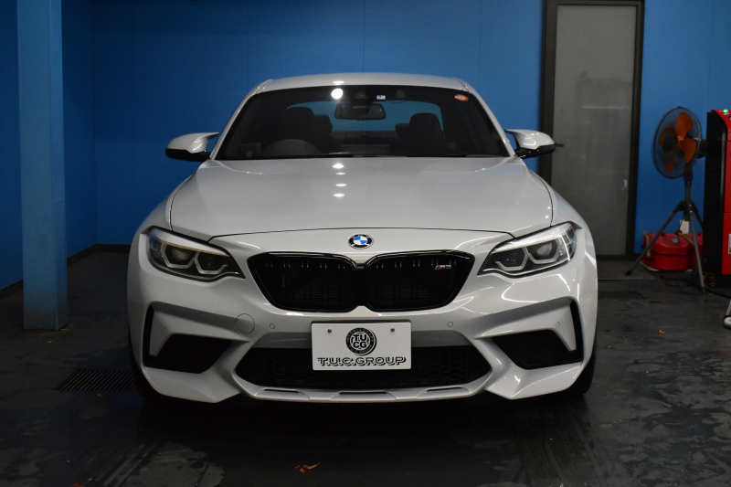 BMW Mシリーズ M2 ｺﾝﾍﾟﾃｨｼｮﾝ 6速MT LCI後期 ﾍｷｻｺﾞﾅﾙLEDﾍｯﾄﾞﾗｲﾄ&ﾃｰﾙ ﾋｰﾀｰ付黒革 harman/kardon ﾀｯﾁﾊﾟﾈﾙHDDﾅﾋﾞBｶﾒﾗ 19AW 車線逸脱&歩行者警告 衝突軽減ﾌﾞﾚｰｷ ｶｰﾎﾞﾝｲﾝﾃﾘｱ Mｼｰﾄﾍﾞﾙﾄ  2年保証
