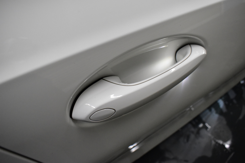 BMW 3シリーズ 320d Xﾄﾞﾗｲﾌﾞ Mｽﾎﾟｰﾂ G20型 4WD ｺﾝﾌｫｰﾄP ｼｰﾄﾋｰﾀｰ  ﾀｯﾁﾊﾟﾈﾙﾅﾋﾞBｶﾒﾗ ｱｯﾌﾟﾙｶｰﾌﾟﾚｲ  追従ACC LEDﾍｯﾄﾞﾗｲﾄ 電動ﾄﾗﾝｸ 側面衝突&車線変更&逸脱&歩行者警告 液晶ﾒｰﾀｰ 後退ｱｼｽﾄ Pｱｼｽﾄ ｱｸﾃｨﾌﾞPDC緊急ﾌﾞﾚｰｷ 18AW  2年保証